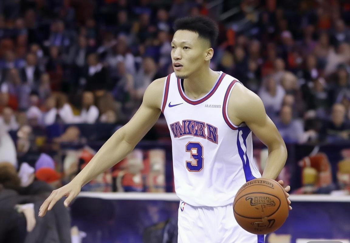 雷霆对阵骑士：激战回顾与战术分析